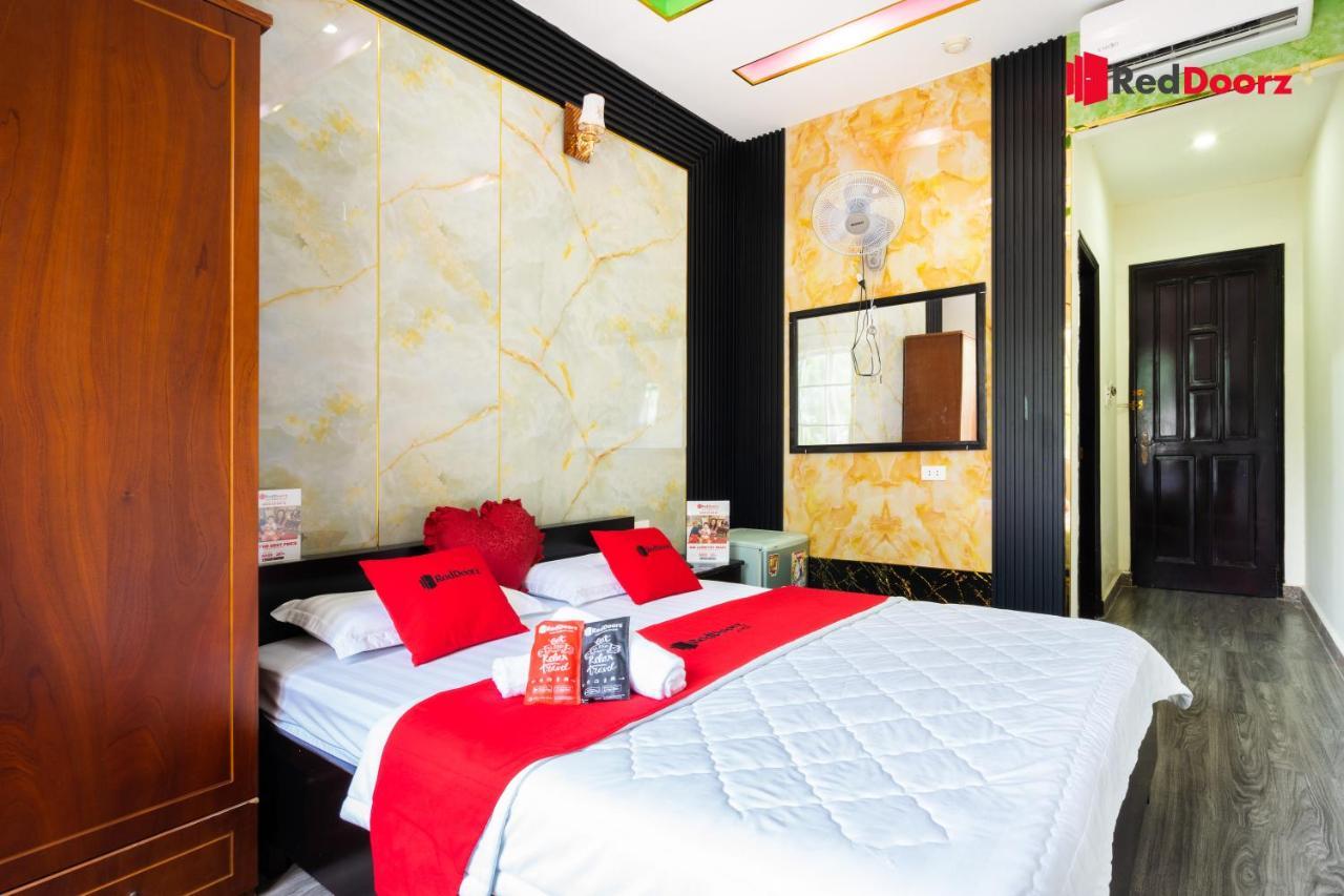 Reddoorz Tahami Hotel Near Kha Van Can Ho Chi Minh City Exterior photo